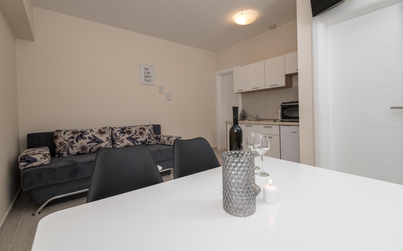Apartments Nico Neum Luaran gambar